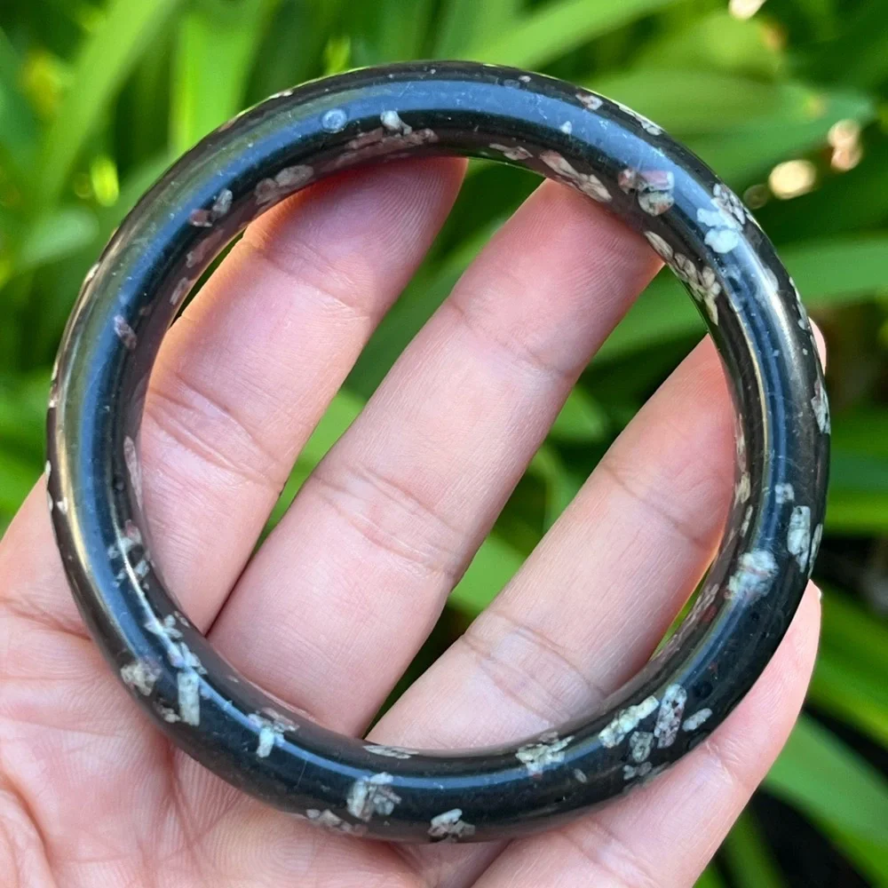 57.5mm inner‎ diameter plum blossom jasper bangle 0323
